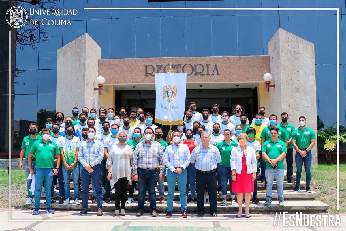 udec_oficial's tweet photo. Esta tarde el rector, Christian Torres Ortiz Zermeño, abanderó la delegación universitaria que asistirá a la #Universiada2022, que tendrá como sede la @UACJOFICIAL.

¡Mucho éxito a todo nuestro #TalentoUdeC en el #DeporteUdeC!

✅ https://t.co/hQbOWPnxiU