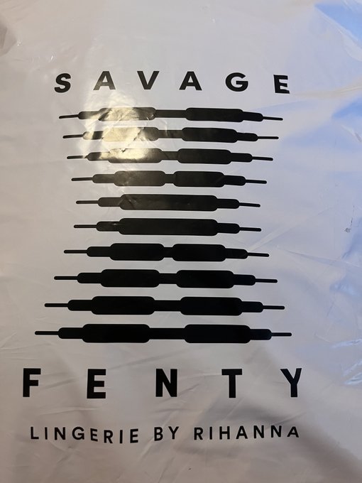 My favorite kind of package 🥰 https://t.co/UuBRwh65IH