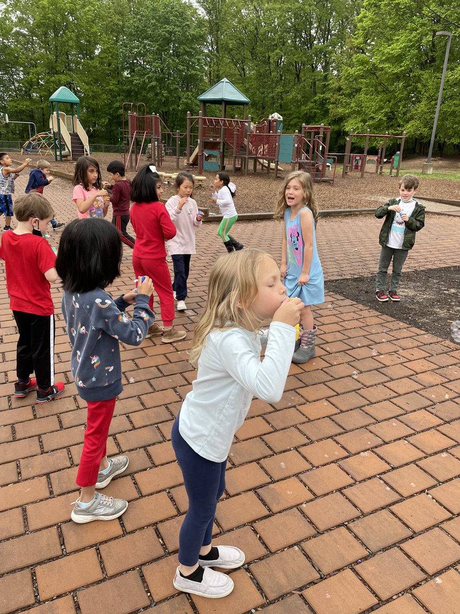 Who doesn’t love bubbles?!