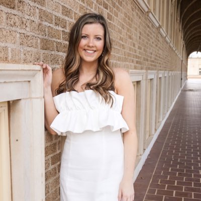 KateStarnes's tweet photo. #NewProfilePic https://t.co/lRz9rvJQqr