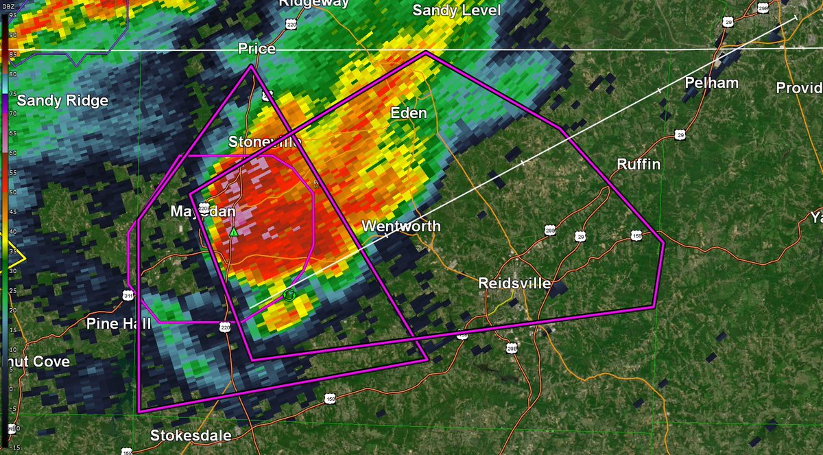 N8_Snyder's tweet photo. Confirmed Tornado from the NWS is nearing the Reidsville, NC area! Covering it live on YT with radar!
https://t.co/M5qC5LBiBC https://t.co/USKmrTq0CP