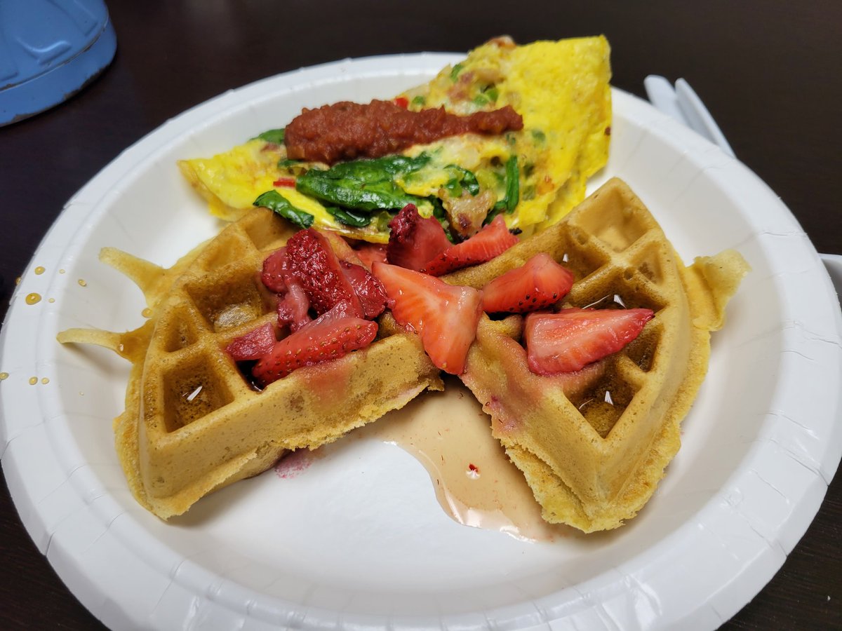 GregPattVA's tweet photo. What a way to end  Teacher Appreciation Week,  with omelets and waffles.   #FLHORNETS https://t.co/LZChED0LTi