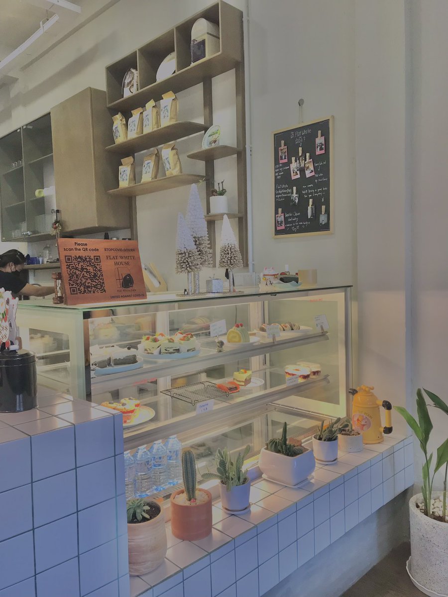 2002ishere's tweet image. ☕️ again 🌷🍃🪵