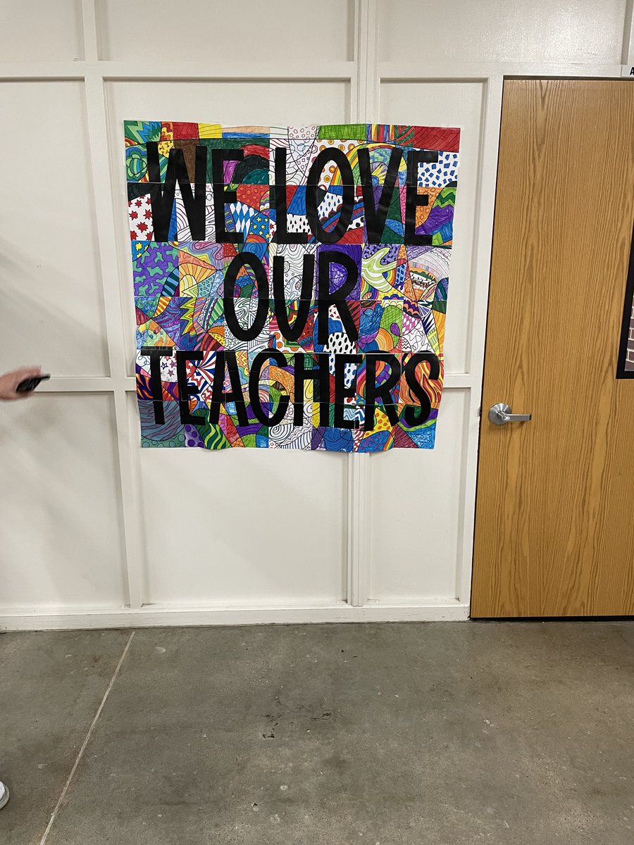 RQSFleetridge's tweet photo. Our school family enjoyed serving our teachers and staff this week. It's such a small token to show our appreciation. Thank you FR team for all that you do. #FRPROUD https://t.co/JBDSkDZlBK