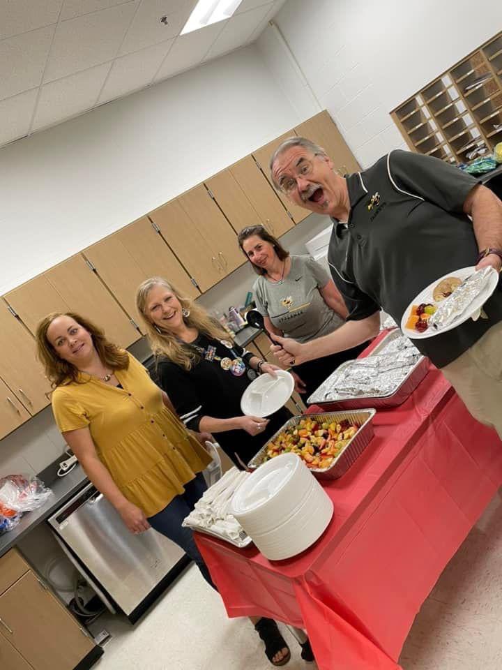 Upperman Middle School tweet media