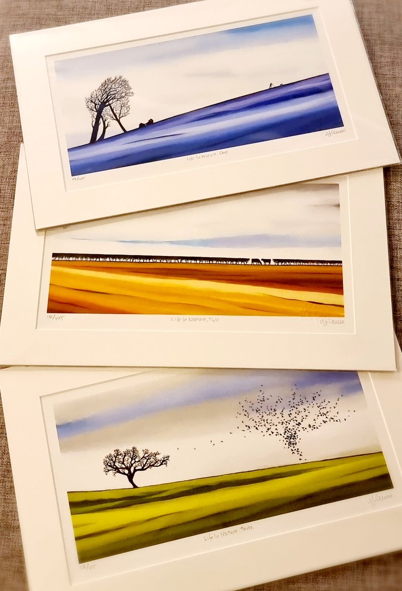 Finally made it to #Scotland again, and got to buy me some more art by my fav Scottish artist @BreukArt at Scottish Design Exchange in Glasgow. Cannot wait to have them framed!! 😍🏴󠁧󠁢󠁳󠁣󠁴󠁿 #art