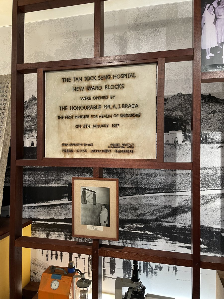 June23689943's tweet photo. Public hospitals have Heritage  Museums! A recent visit to TTSH! SGH also has one!  @artsageingntu; #artsaging; #AG6309Wk10AY21T3 https://t.co/KoYaiuTq15