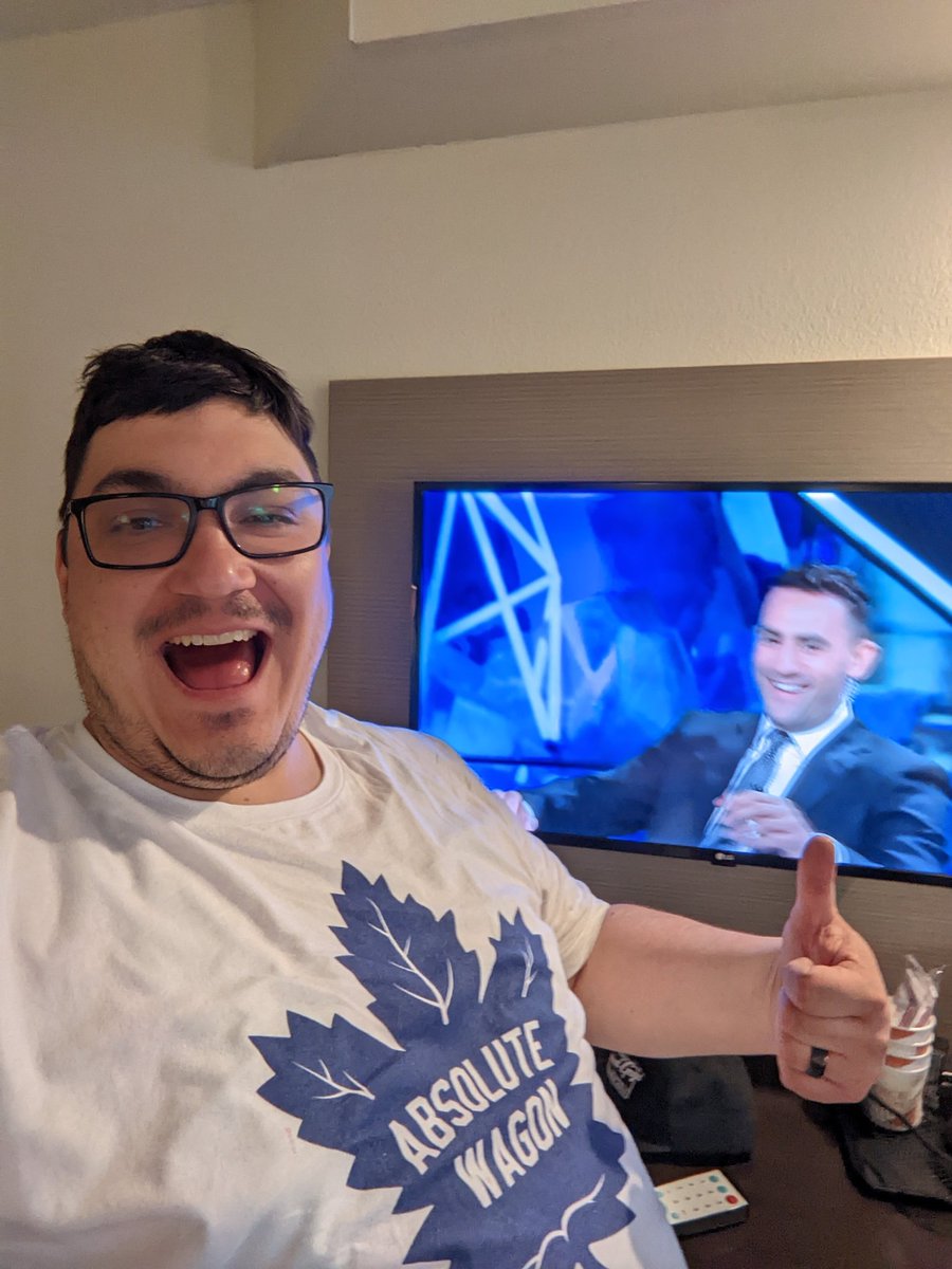 warmpete's tweet image. Down south in Buffalo tonight, so I get to finally watch my boy @BizNasty2point0 from @spittinchiclets on TV #GoLeafsGo #LeafsForever