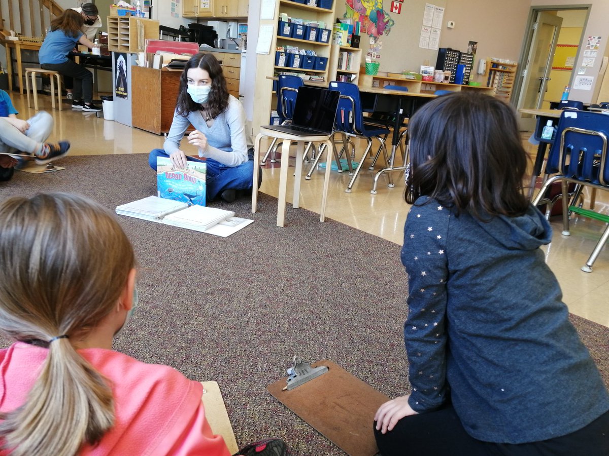 ed_jord's tweet photo. Had the pleasure of shadowing  @mvanessateacher today and getting a little glimpse into the magical world of Montessori learning. Feeling inspired. Thanks Miss Vanessa and class for making me feel welcome and showing me the ropes 😃! https://t.co/Qm8BtDDzwm