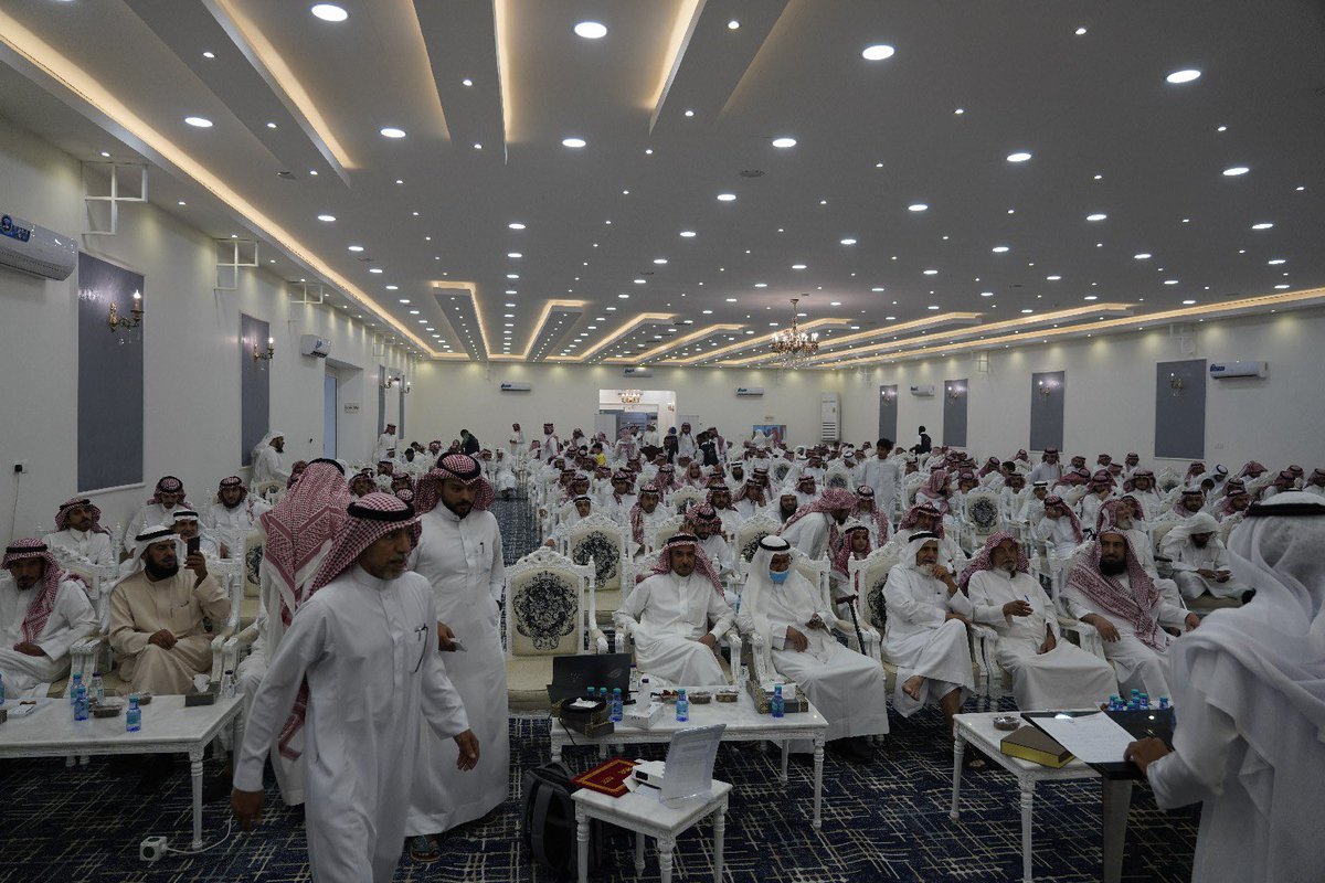 Gh589's tweet photo. اجتماع عيد الفطر المبارك لعوائل شايع الخضير الشايع 
وهي كل من 
(الشايع، الناصر. ، الحجي ، الخضيري، الخضير ) بالقصيم محافظة المذنب https://t.co/GfodH97OxO