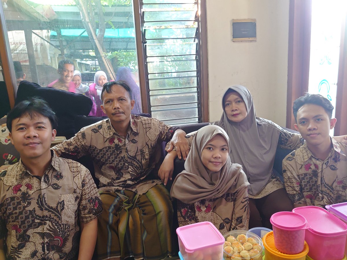 Daniizzu tweet media