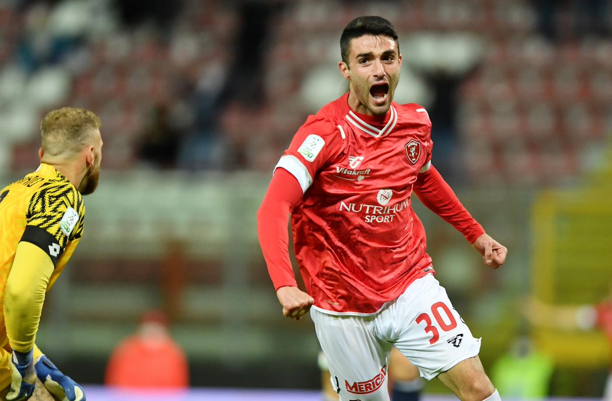 ACPerugiaCalcio's tweet photo. 🎙️| SALA STAMPA
#PerugiaMonza, post gara con Gabriele #Ferrarini
https://t.co/sxdSL93DKQ
#forzagrifo @Lega_B #SerieBKT #PERMON https://t.co/JzioeR9gjb