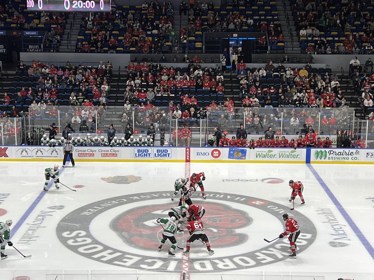 vfcentericepod's tweet photo. GAME 2 STARTS NOW!!!!!! 

@goicehogs #IceHogs #LetsGoIceHogs #Blackhawks https://t.co/tu4AlxwjcO