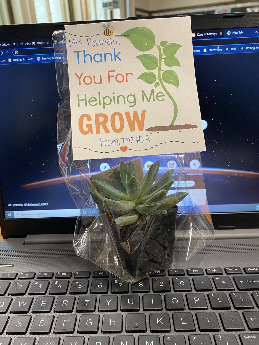 MrsKPovinelli's tweet photo. Thank you @S10_Belleville HSA for celebrating the teachers this week!! Your thoughtful gifts were greatly appreciated! 🥰 https://t.co/kLNizkyWYU