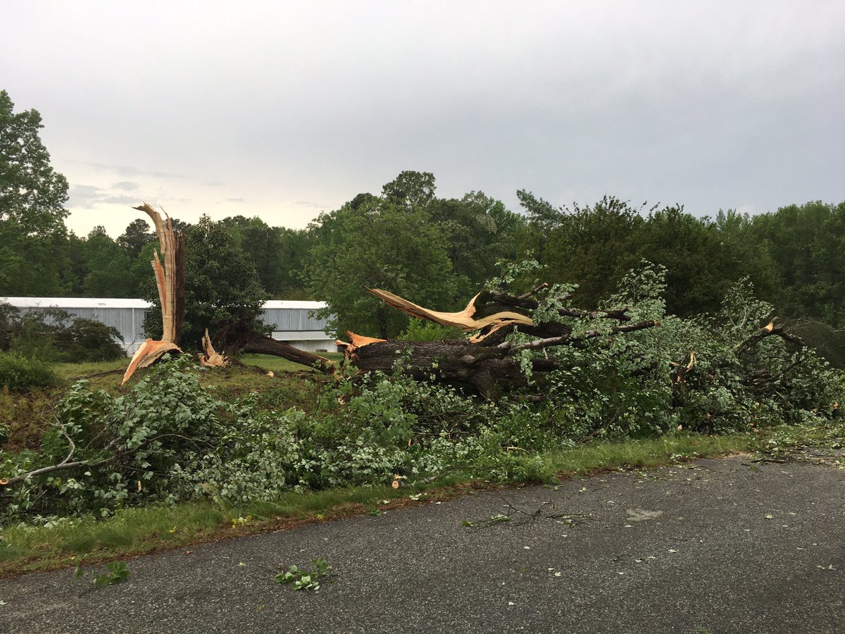 JustinQberry's tweet photo. Highway Patrol confirms to @SpecNews1RDU that a trooper responding to storm damage was shocked on N. Frazier Road in Mebane (Orange County). Transported to a hospital. #ncwx @SpecNews1Triad https://t.co/wYXoXrerMK