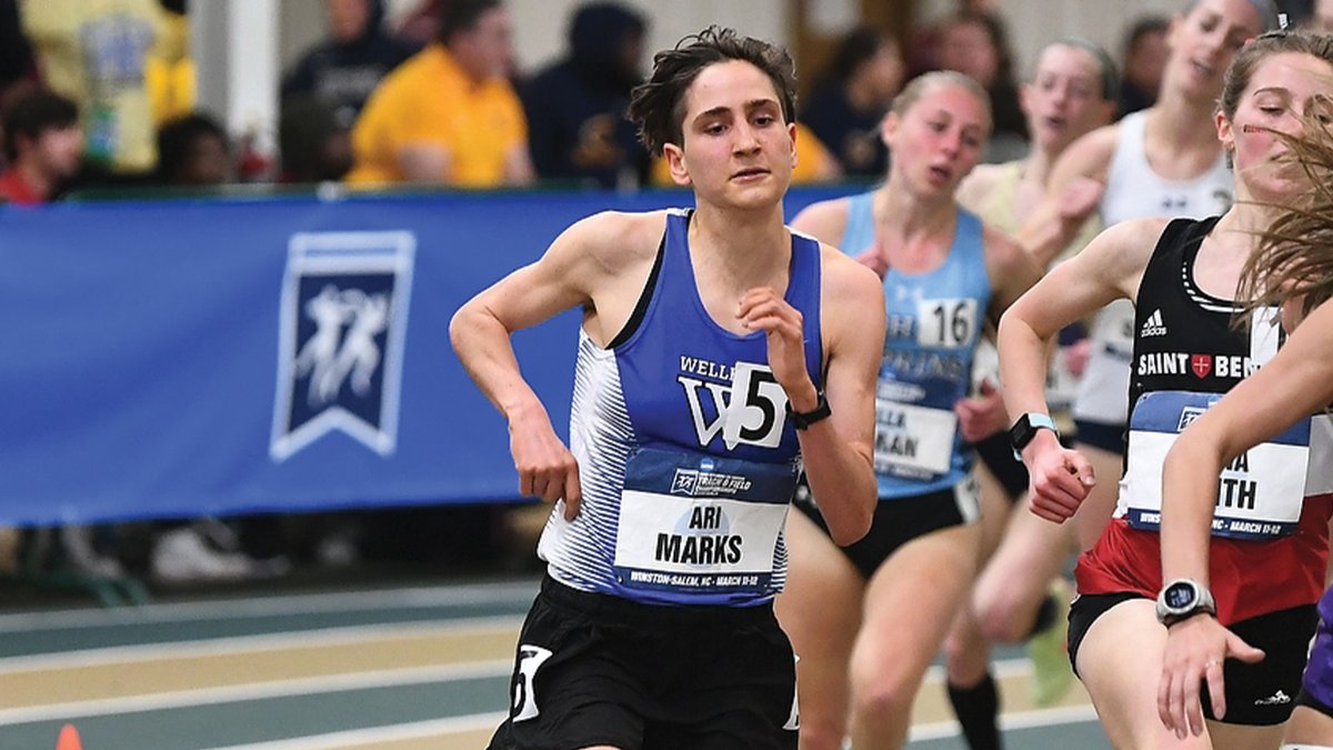 WellesleyBlue's tweet photo. Ari Marks '22 shatters the school record in the 10k with a time of 34:16.45 and finishes in first place at the 2022 New England DIII Championships 🥇

Recap ➡️ https://t.co/y09zo9QW0C 

#EarnTheW https://t.co/cgj3jbMwRg