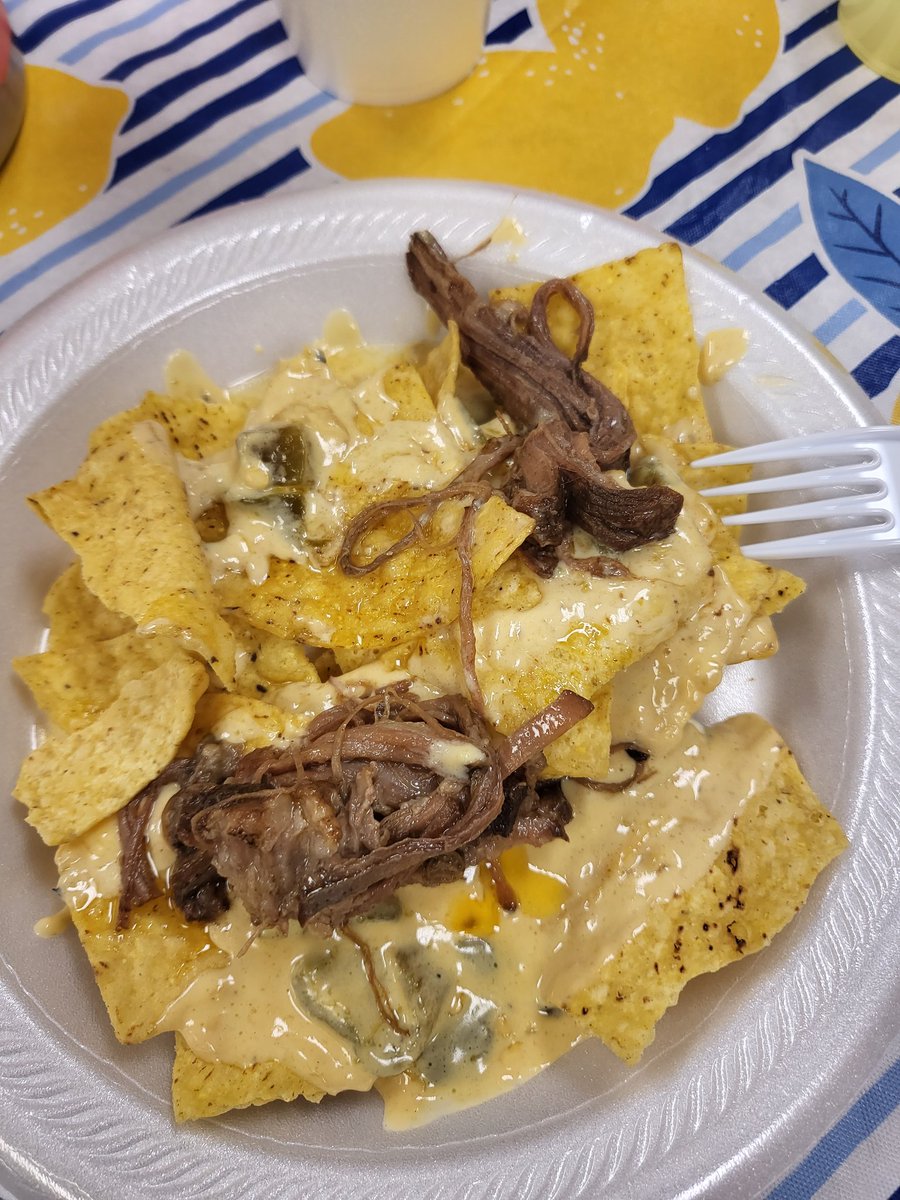HeatherLopezFME's tweet photo. To end this Week thank you Admin and CCoaches @fmeeagles for the lunch. #FMEUniversity #WeAreClint #FMEpride #GameOn #VivaClintPreK #FmePrekGameOn https://t.co/cXCohRcIfd