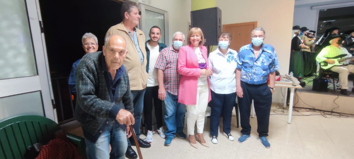 AlternativaxSM's tweet photo. Nuestra más calurosa felicitación a Vanesa Déniz por el magnífico y emotivo pregón con el que nos transportó, envueltxs en música y canciones, a la #Utiaca de su niñez y juventud https://t.co/501YwondeV