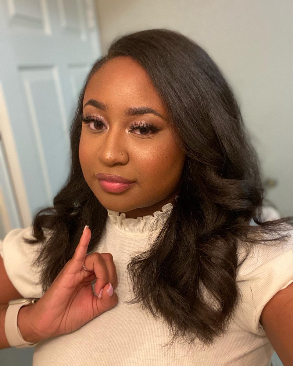It was never a matter of IF, only WHEN 💗
•
•
•
Allow me to reintroduce myself. You may know me as JaLissa, but in AKALand, I will be forever known as ShowKase 💗💚💗💚 #25 #alphakappaalpha #ThetaZeta