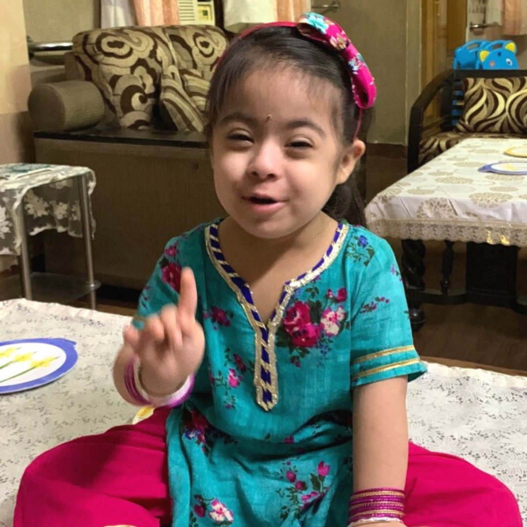 GDSFoundation's tweet photo. Meet Riyaa, a joyous 5-year-old from London. Her mom says that she inspires others and lives a life that's "extra worth living!" Send us YOUR pictures and stories to be featured in our social media and #DownSyndromeWorld magazine! https://t.co/YZFam6r3Xg https://t.co/qAbrVpB6QY