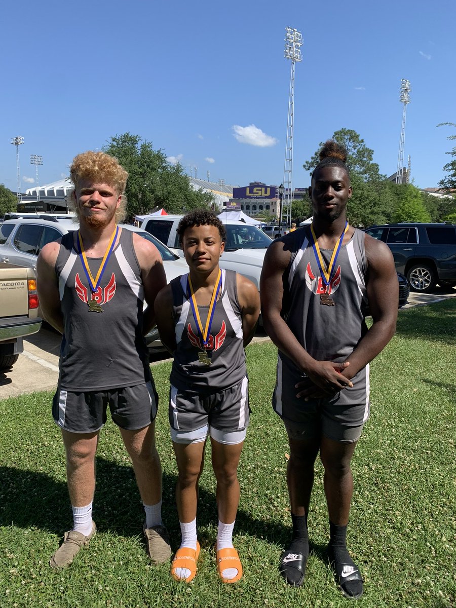 Bunkie_High's tweet photo. 🚨🚨STATE CHAMPIONS🚨🚨
State Champion Javelin  - Kaylen Rabalais 124’ 11”
State Champion Javelin - Huxley Pias 159’ 03”
3rd Place Shot Put - Kesmond Armstrong 47’ 08”
3rd Place Discus - Daysha Cooper 104’ SCHOOL RECORD!!

#PantherPride https://t.co/yBzuyWqKyp