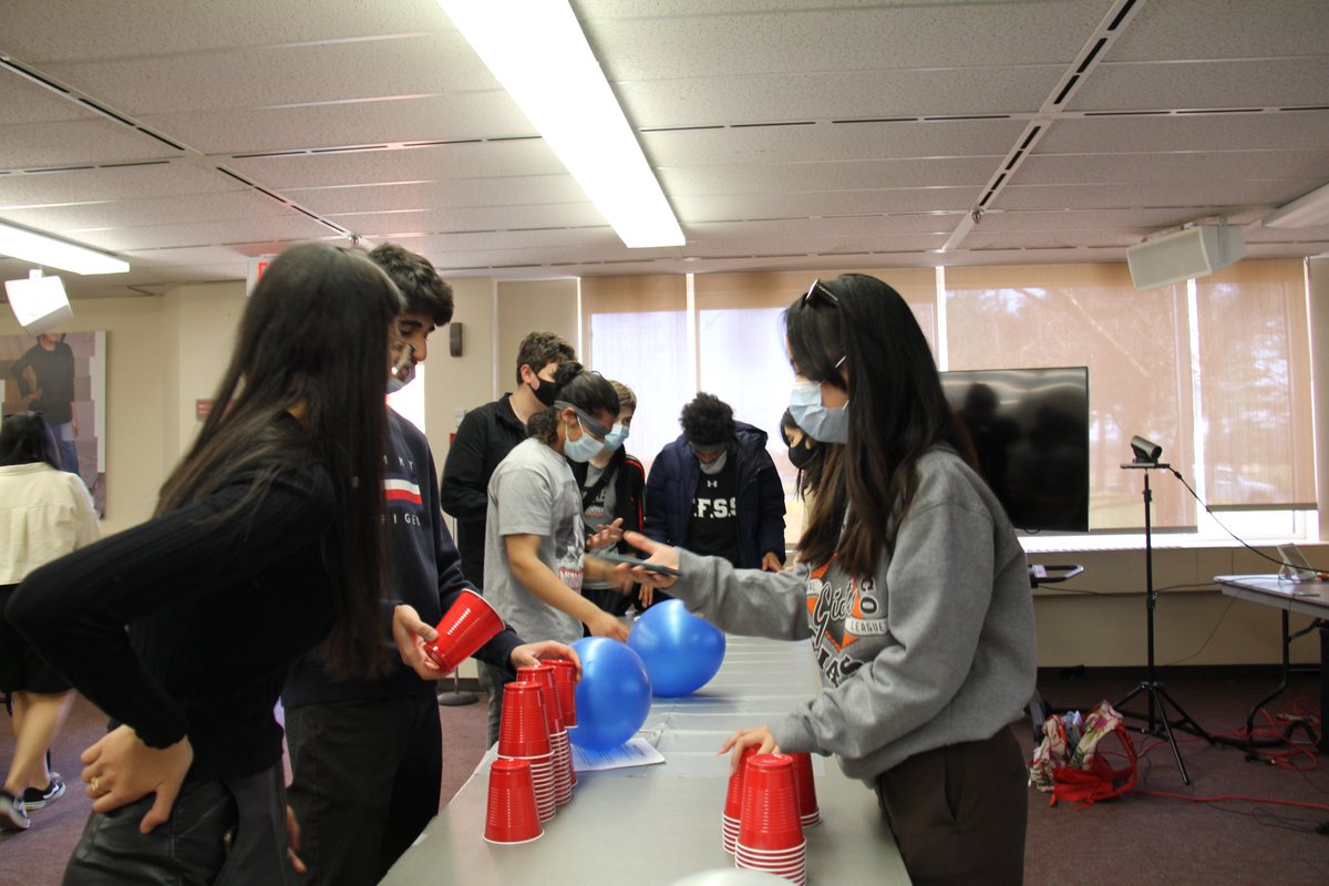 Last week we hosted The PSPC Carnival, our first in person GM in a while! Students from around the board had a great time playing games, meeting friends, eating and enjoying an evening of fun :)

Here are some of the highlights of the event! Thank you to all those who came out ❤️