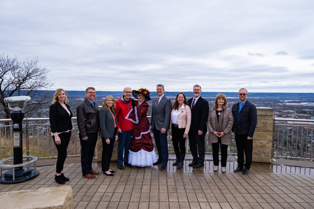 Governor Tony Evers tweet media