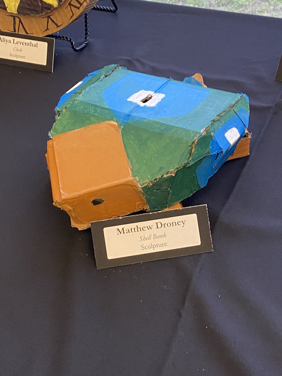 Incredible book cover art and sculptures 😊