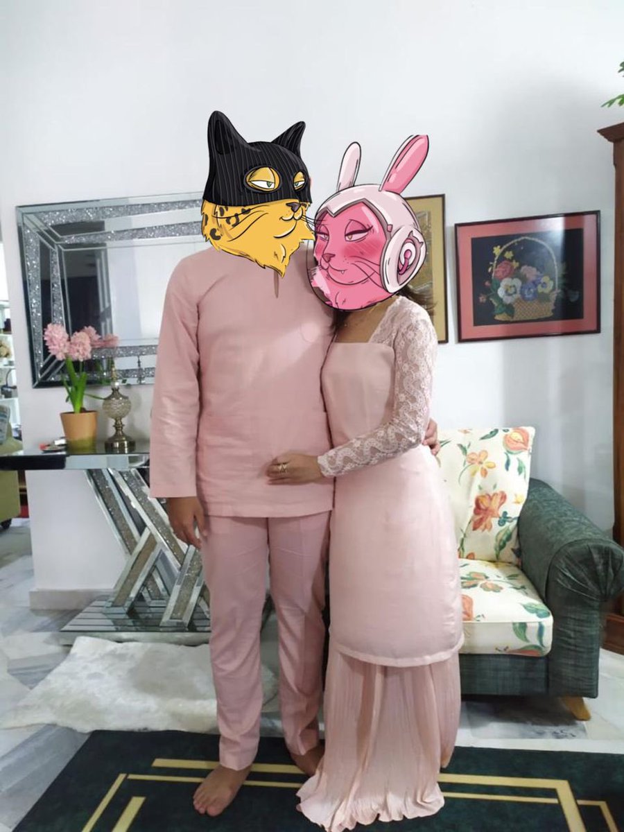 FarisScar's tweet photo. @richbounz selamat hari raya aidilfitri Bounz and @richcatsnation #RayawithRCN
alhamdulillah permohonan untuk meminjam kucing daripada saudagar kucing kaya @dantoshi_ telah diluluskan, dapatlah kami beraya bersama kucing-kucing sekalian.
semoga ada kucing sendiri lepasni! https://t.co/JdAZVBtFdh