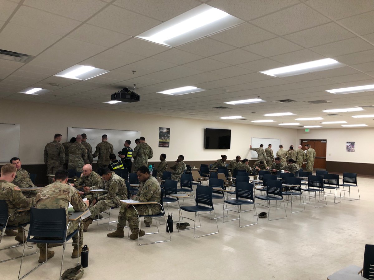 1_22FA's tweet photo. BN SDS and above split into groups to review key portions of the Fort Hood report and explore ways that we can continue to get better every day. Great discussion on driving a #CultureOfValues to the lowest level! #NeverSecond! https://t.co/OPJkXfBVmz