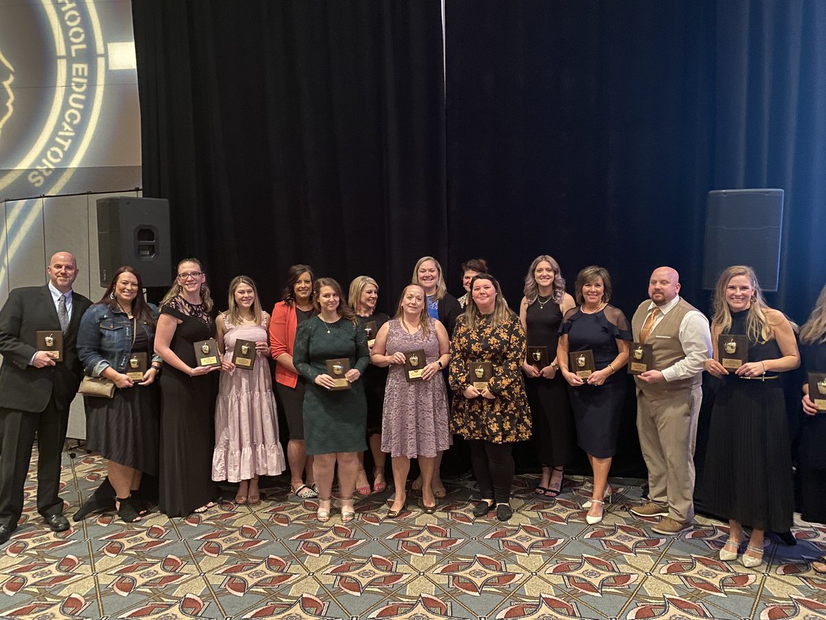 deidre_roemer's tweet photo. An amazing night celebrating these incredible educators! #WAWMproud https://t.co/YDSCKd61NW