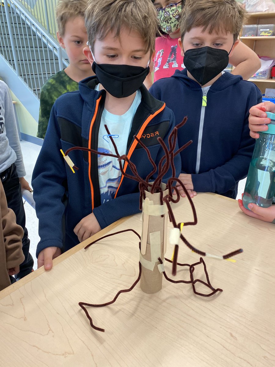 AnneSeniuk's tweet photo. This week’s makerspace challenge was to create a new species of trees (link to our science unit). Grade 3s shone in that challenge - we got a chocolate tree, a carnivorous tree, a tree giving out treats and a few other interesting trees. @KanataHighlands @MakerspaceKHPS https://t.co/g95SqwawoT