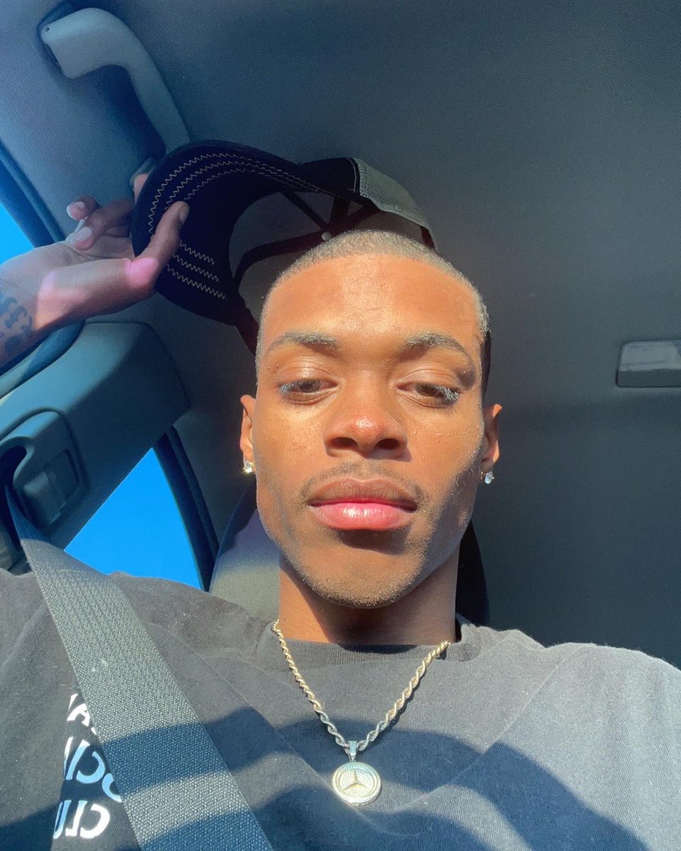 Ewavy🌊💔 tweet media