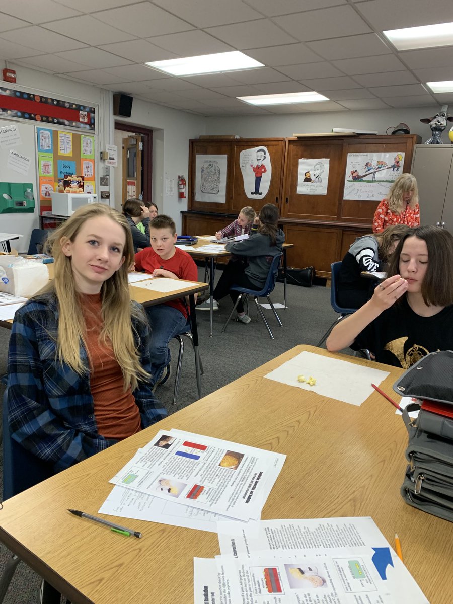 Michele Lewis tweet media