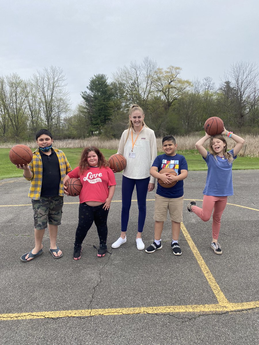 Jennifer Testone tweet media