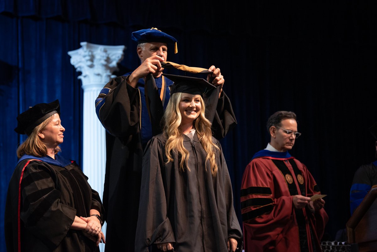 GeorgiaCollege's tweet photo. What a night!! Congratulations to all of our graduate candidates!

Join us tomorrow morning as we celebrate our undergraduate candidates. #georgiacollege #commencement #gcsu22 https://t.co/vIjbZsMt13