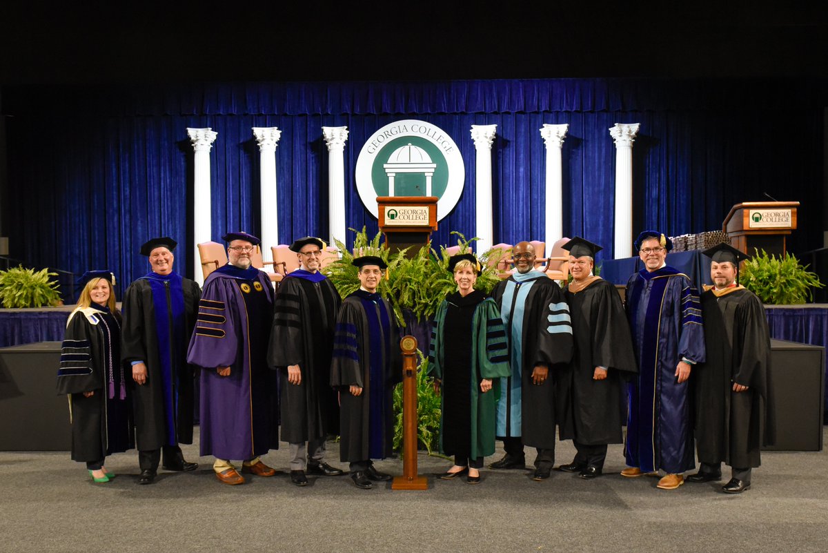 GeorgiaCollege's tweet photo. What a night!! Congratulations to all of our graduate candidates!

Join us tomorrow morning as we celebrate our undergraduate candidates. #georgiacollege #commencement #gcsu22 https://t.co/vIjbZsMt13
