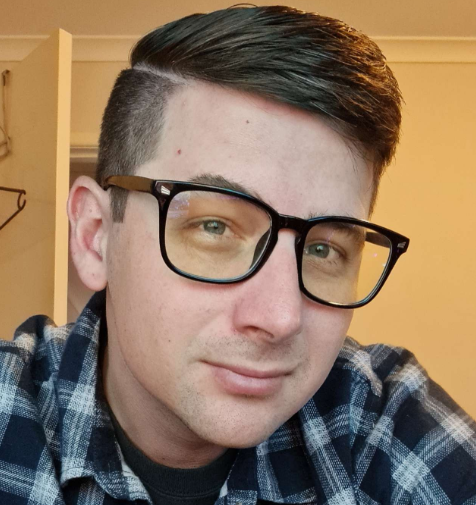 nutzy920's tweet photo. New twitch profile picture! come check me out https://t.co/KNxWuWcvLY @OwlRetweets @StreamersRT1 @Streamboosts https://t.co/dDq2Z8JGGj
