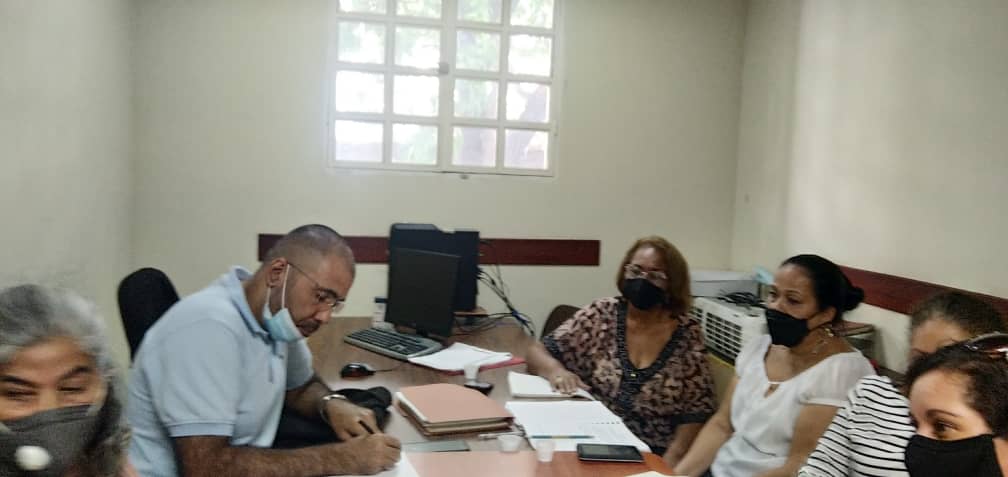 uptlara's tweet photo. #ResumenSemanal || Docentes del #PNFCP, vocería estudiantil y la Dirección de Currículo realizaron un encuentro para trabajar la actualización del PNFCP.
#UptaebActiva
@michellyvivas @Elida_Luna_Beta @olivapineda04 @Rossther https://t.co/pVj4VEyzTm