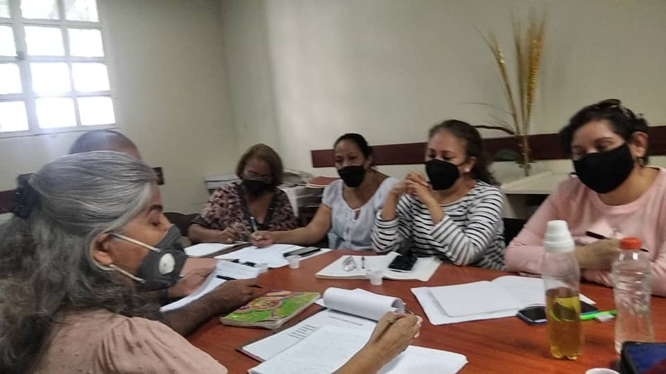uptlara's tweet photo. #ResumenSemanal || Docentes del #PNFCP, vocería estudiantil y la Dirección de Currículo realizaron un encuentro para trabajar la actualización del PNFCP.
#UptaebActiva
@michellyvivas @Elida_Luna_Beta @olivapineda04 @Rossther https://t.co/pVj4VEyzTm