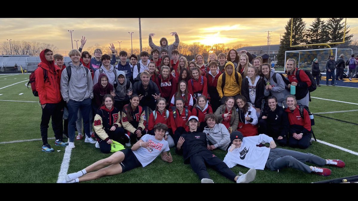 Great night back in KM Nation! Boys and girls squads took home plenty of hardware and tons of PRs!! 🔥🔥🔥#RoadToState