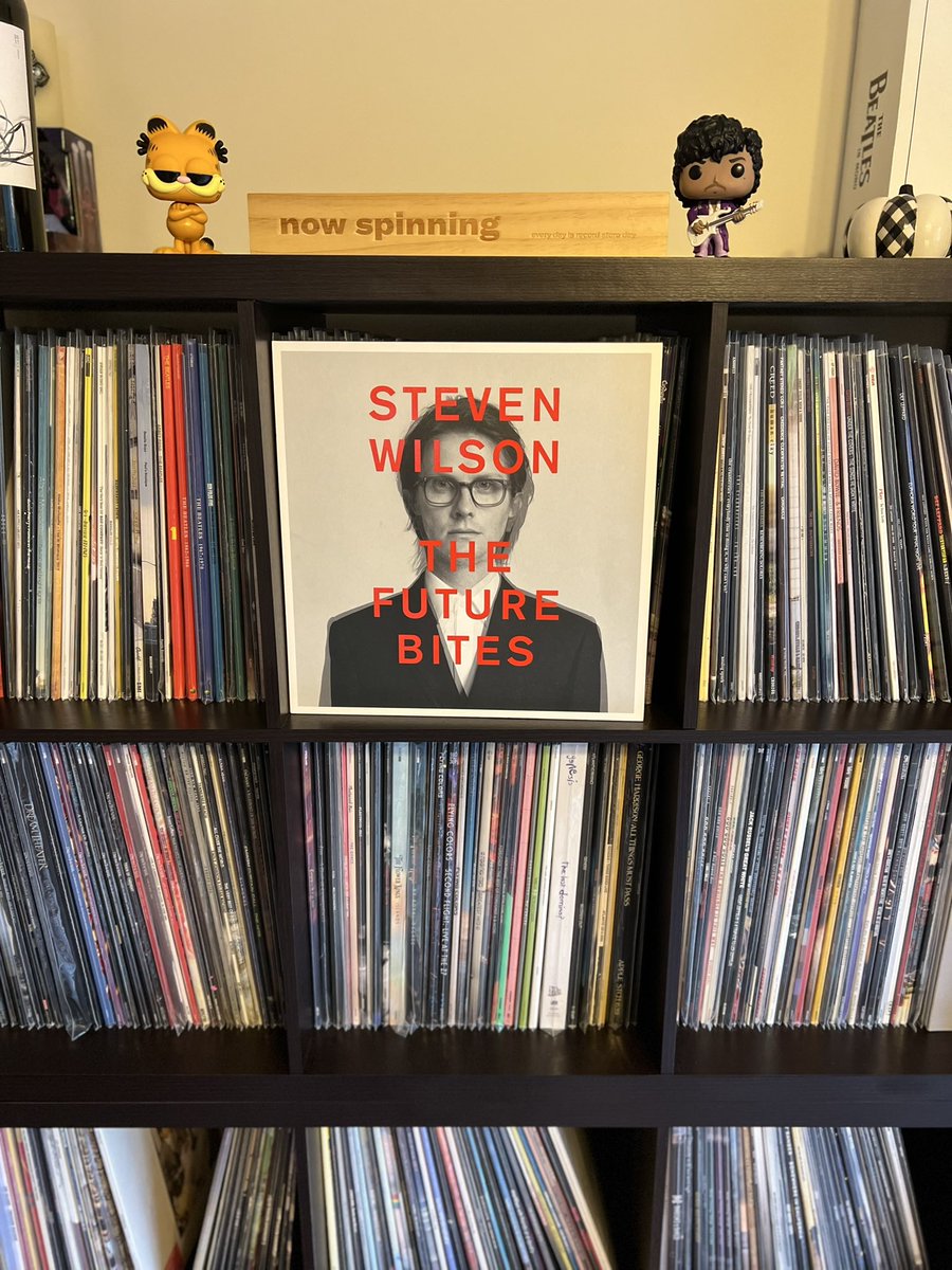 ReImagineRecord's tweet photo. Now spinning at The Havens Household! #yesimobsessed #vinylgeek #vinyl #vinylgirl https://t.co/wdZcFuGdUj