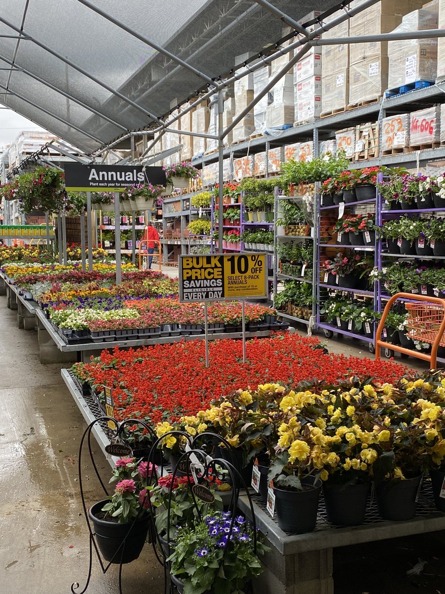 suefrombell's tweet photo. Stop by Home Depot 6954 Grove City and grab a gift for mom! https://t.co/2rtBiD2c2f