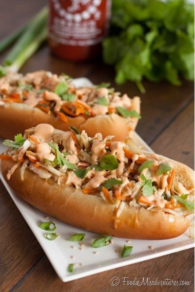 karentgillan's tweet photo. veggie hotdog? https://t.co/Q8QfMLE6J5