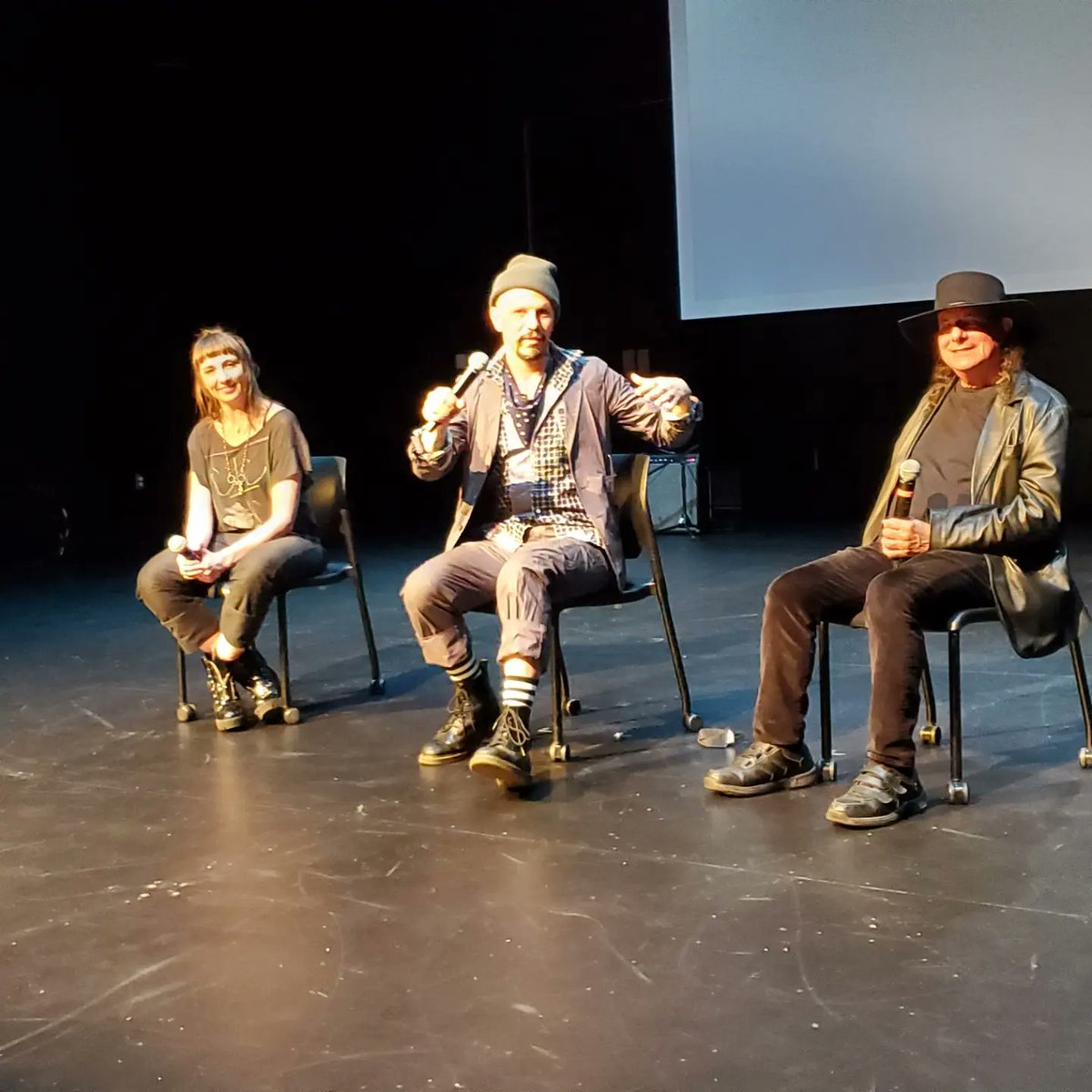 IndigoWaveRec's tweet image. Talkback after amazing performance by Alison Clancy and Gary Lucas #musicislife #Dance #guitar #ArtistOnTwitter #vibes