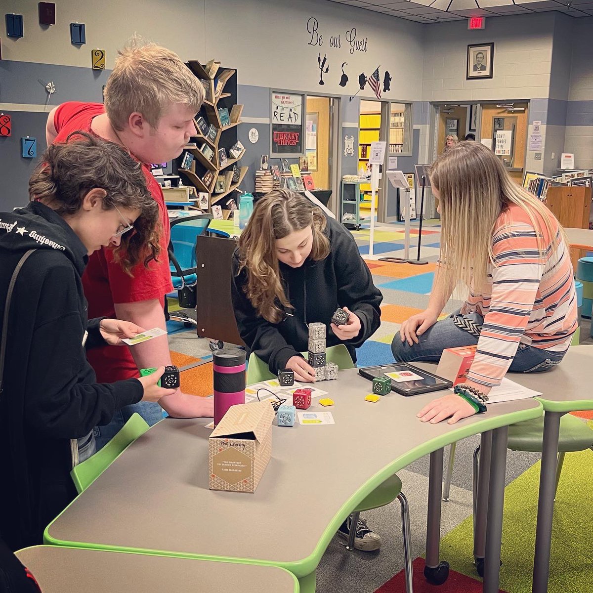PPantherLibrary's tweet photo. Had some fun with #cubelets today!
.
.
.
#highschoollibrary #library #read #books #teenlibrarian #panthernation #panthersread #bookstagram #modularrobots https://t.co/0JHsbMXTsK