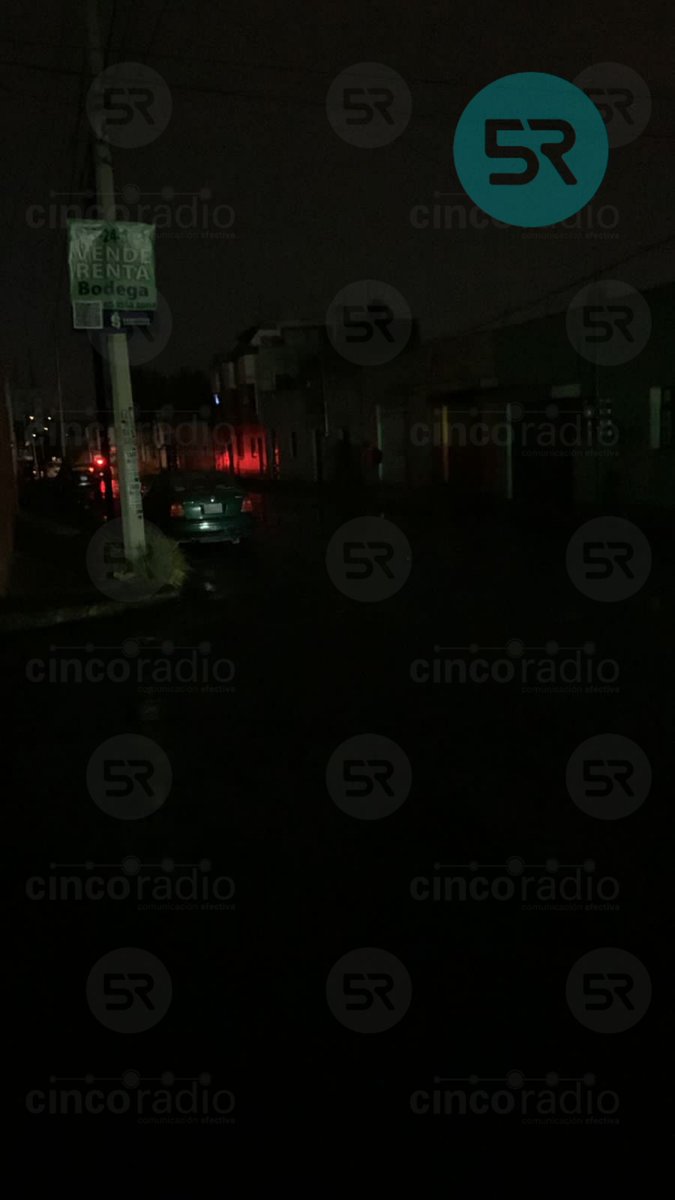 laredcincoradio's tweet photo. ⚠️ || #LaRedCincoRadio reporta apagón en el centro histórico de #Puebla, colonia Santa María y zona de China Poblana. #LaRedCincoRadio #Puebla https://t.co/ZuxRMXwnyo