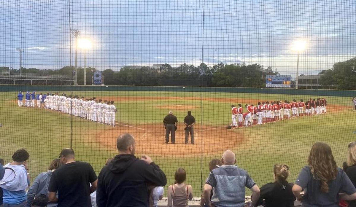 SBLiveFL's tweet photo. Vote now: Who is the top outfielder in Florida high school baseball? #FLPreps https://t.co/v3fU71932p https://t.co/AlwsKR7KhR