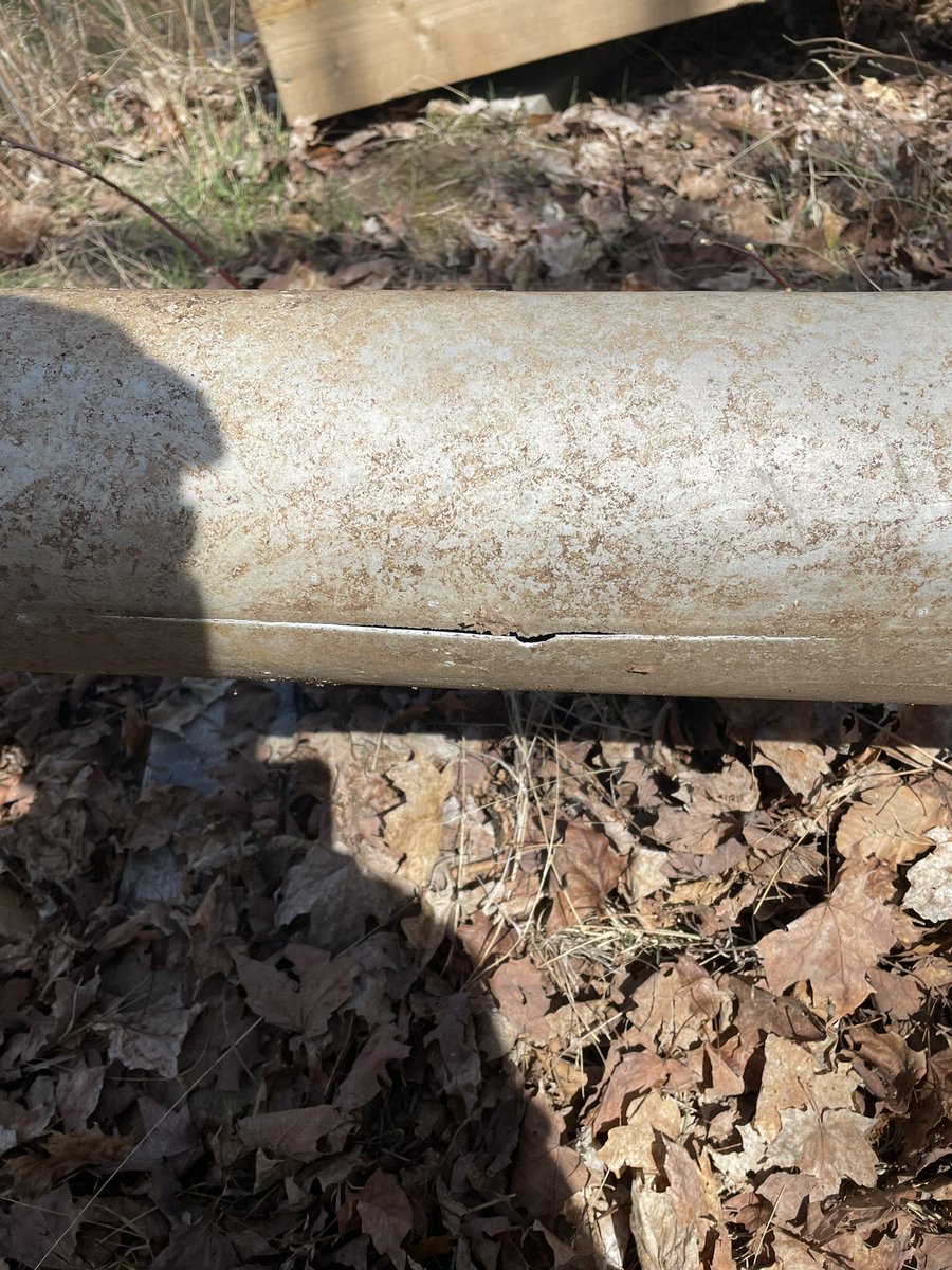 ThxTigr's tweet photo. learning experience today.. was putting the irrigation pump together today and as I was setting the intake and tiger flex in the pond , last second I saw something not so nice (almost missed it) I guess I didn’t completely drain the foot valve in the fall #icedamage #learning https://t.co/tgbJlFfIpH