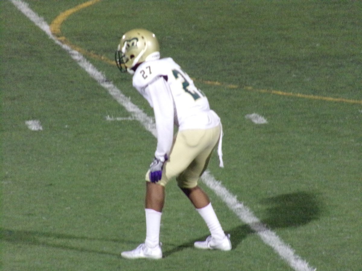 scrtd84's tweet image. Coach Clayborne was a heck of a DB coach at LAVC back in the 2010s. Maxwell Waribokoalali, Donzale Roddie (below), Diamond Harrell, and Jaylon Alexander were some of his best pupils at DB.